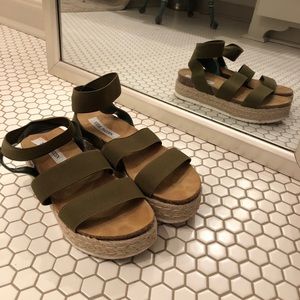 Steve Madden espadrilles